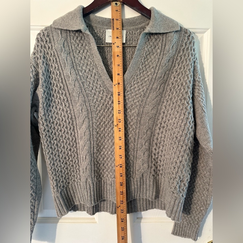 JASON WU Small Wool Blend Toasted Gray Cropped Cable Knit V Fisherman Sweater - Picture 7 of 11